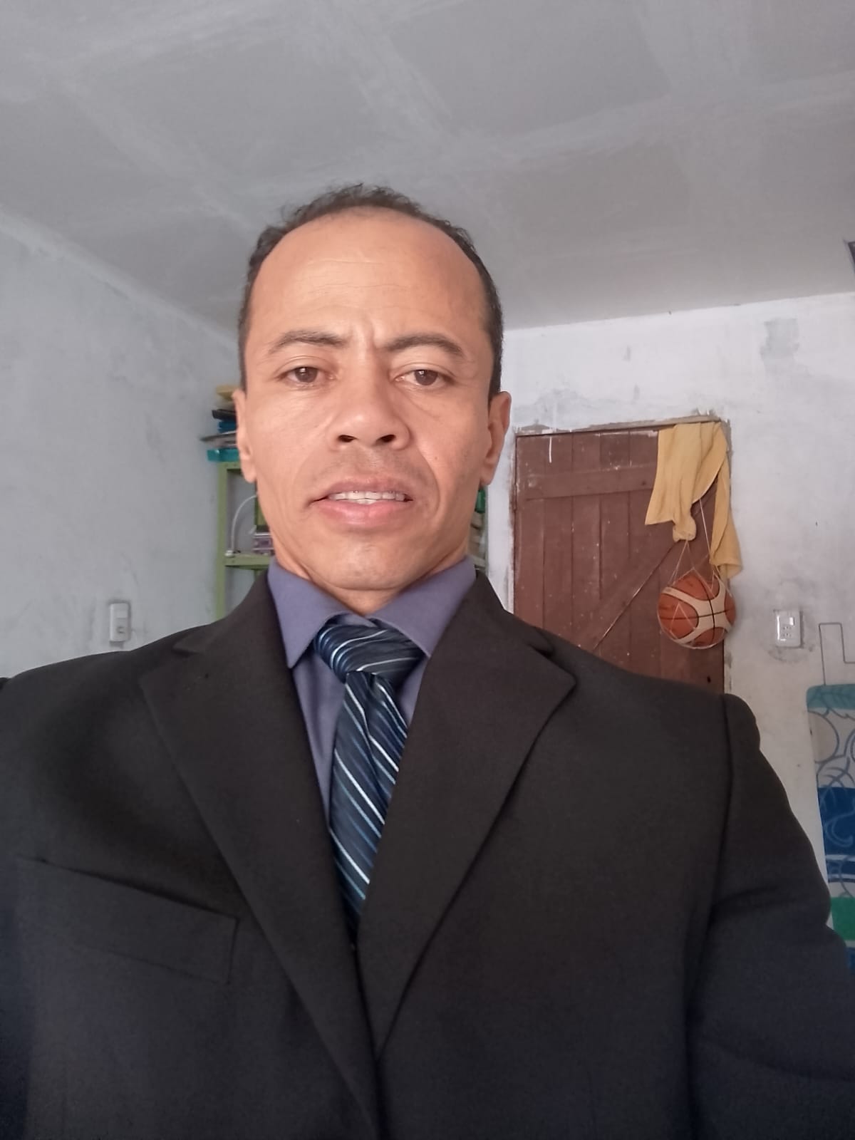 GISCARD EANES DIAS VIANA